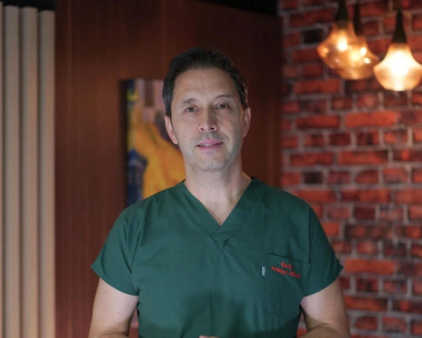 Op. Dr. Hüseyin Arslan